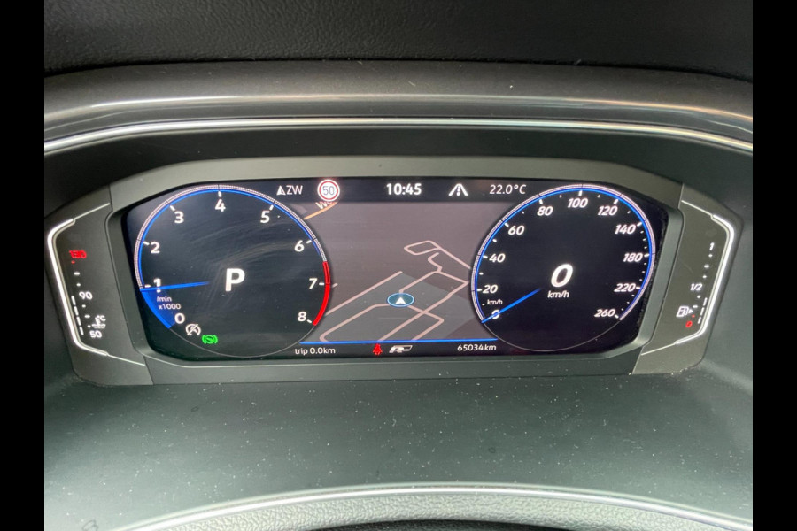Volkswagen T-Roc 1.5 TSI Sport 2x R-line DSG | panoramadak