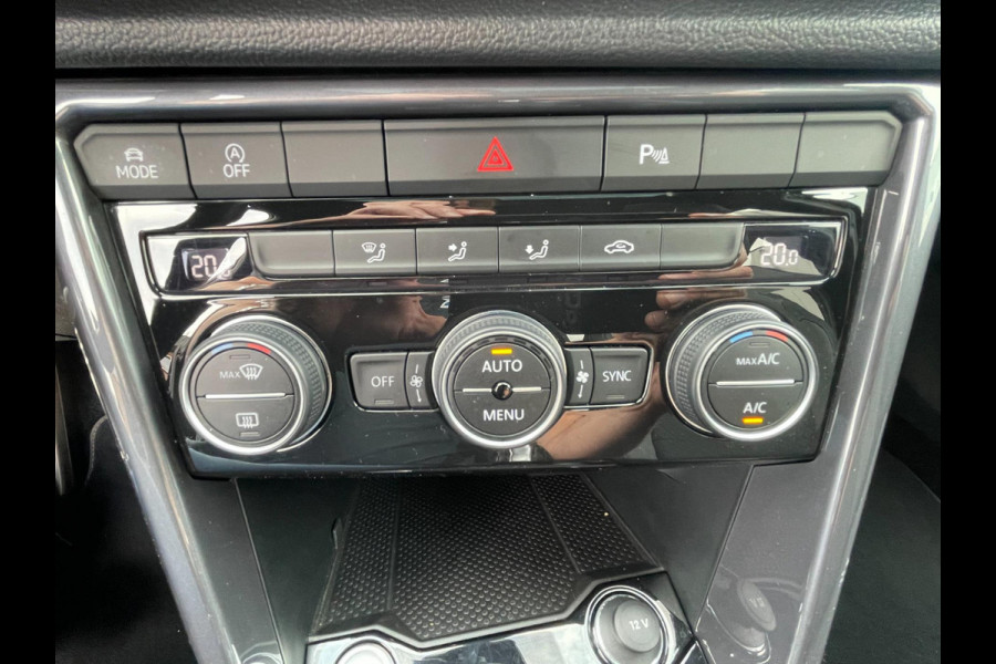 Volkswagen T-Roc 1.5 TSI Sport 2x R-line DSG | panoramadak