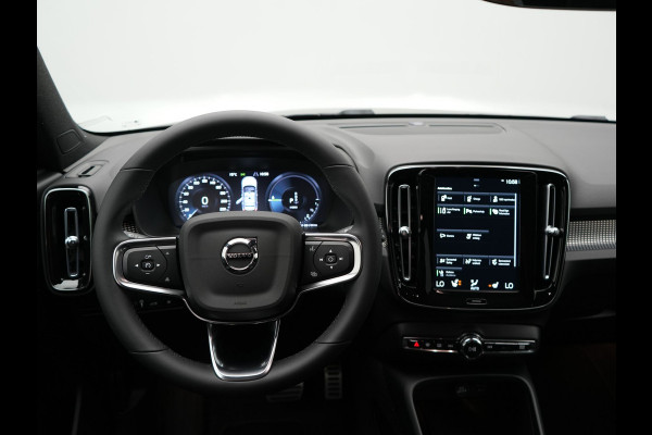Volvo XC40 T4 Recharge R-Design Plug In hybrid 211pk Dealer O.H PHEV | Panodak | Leder Alcantara Sportstoelen Memory & Verwarmd | Camera | Cruise Control | Apple Carplay | DAB | Virtual |