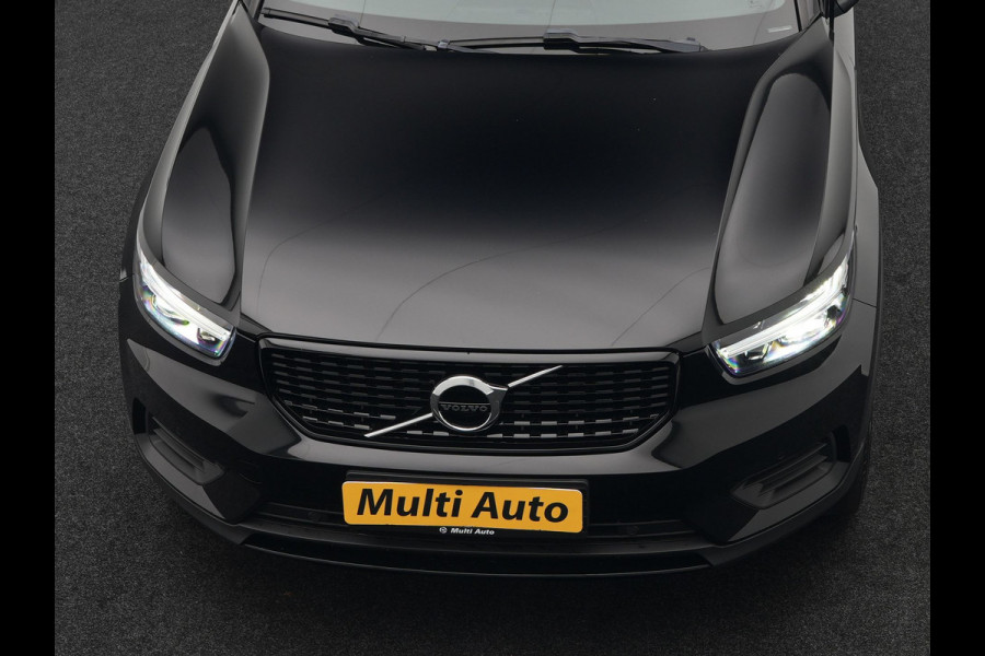 Volvo XC40 T4 Recharge R-Design Plug In hybrid 211pk Dealer O.H PHEV | Panodak | Leder Alcantara Sportstoelen Memory & Verwarmd | Camera | Cruise Control | Apple Carplay | DAB | Virtual |