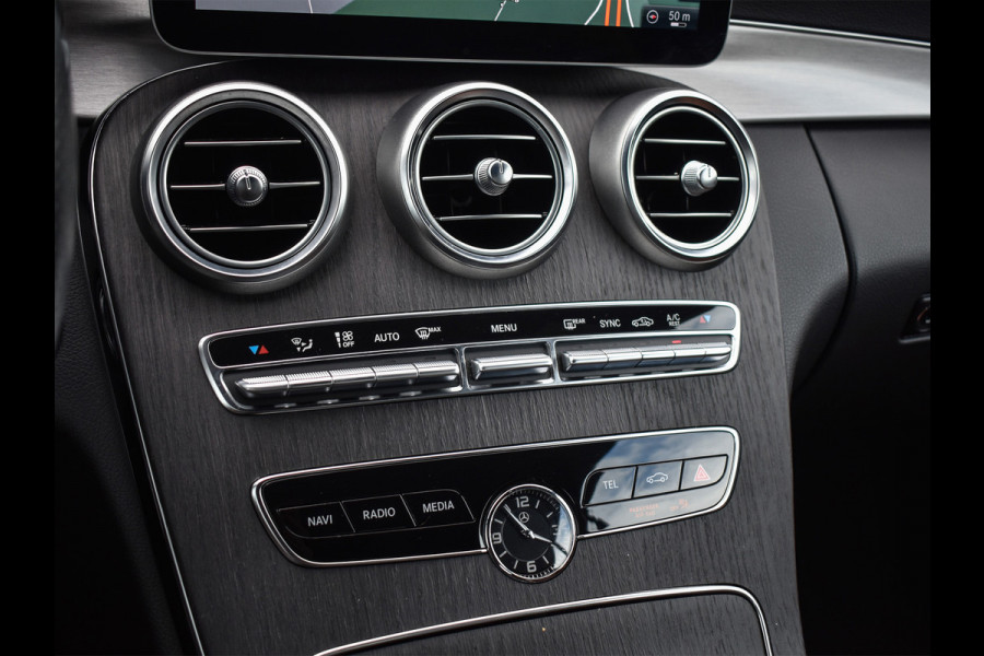 Mercedes-Benz C-Klasse Cabrio 200 ADVANTAGE PACK | AMG-LINE | FULL-LED | NECKVERWARMING | CAMERA | LEDER