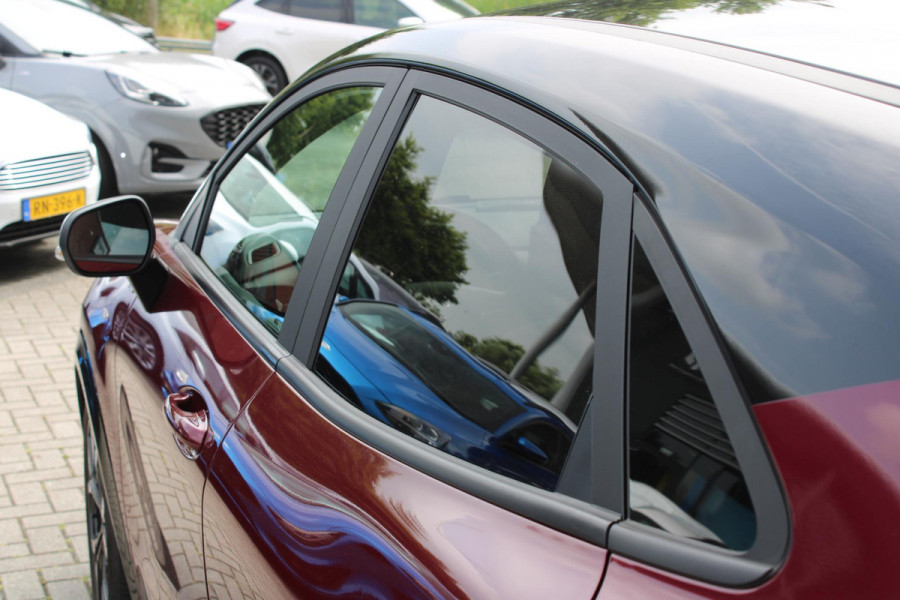 Ford Puma 1.0 EcoBoost Hybrid ST-Line X | Trekhaak | Winterpack | Adaptieve Cruise Control | B & O | Camera | BLIS | Navigatie | Privacy Glass | 18 Inch LMV