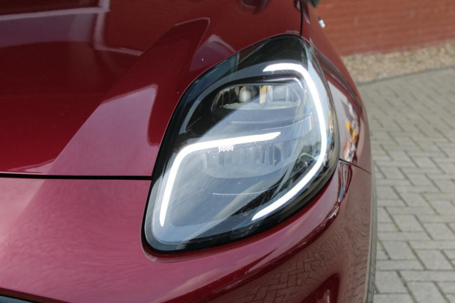 Ford Puma 1.0 EcoBoost Hybrid ST-Line X | Trekhaak | Winterpack | Adaptieve Cruise Control | B & O | Camera | BLIS | Navigatie | Privacy Glass | 18 Inch LMV