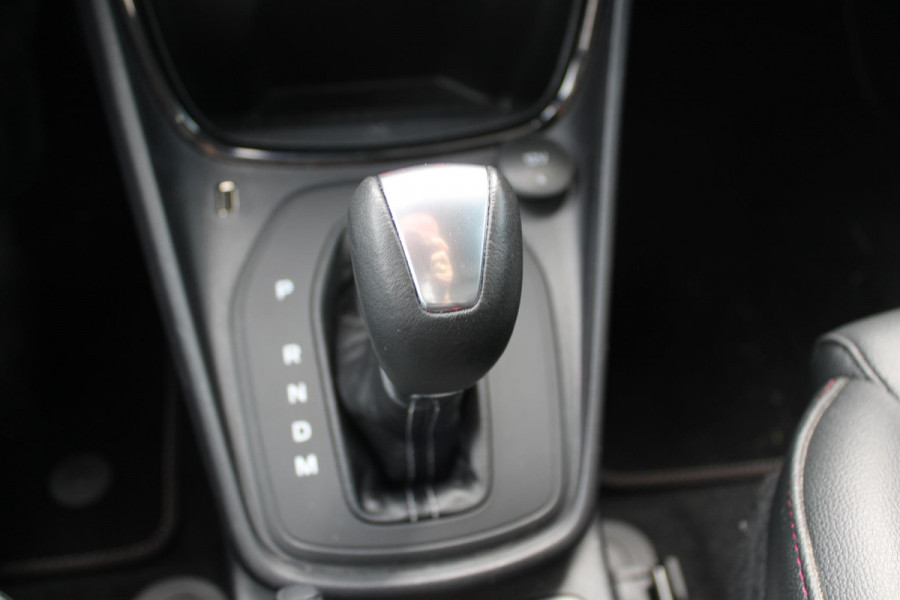 Ford Puma 1.0 EcoBoost Hybrid ST-Line X | Trekhaak | Winterpack | Adaptieve Cruise Control | B & O | Camera | BLIS | Navigatie | Privacy Glass | 18 Inch LMV