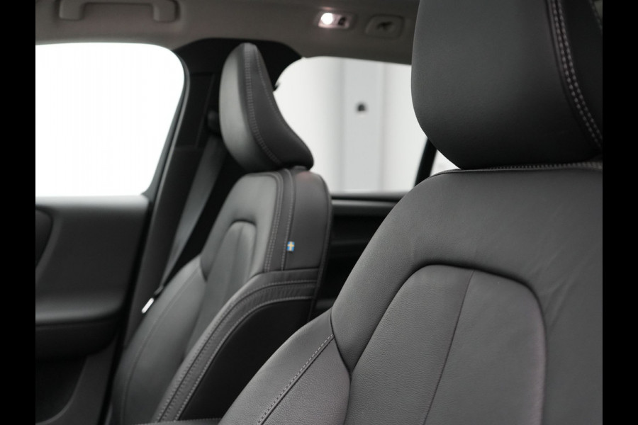 Volvo XC40 T4 Recharge Inscription Plug In Hybrid 211PK PHEV | Panodak | Adaptive Cruise | Lederen bekleding | Harman Kardon | Apple Carplay | DAB