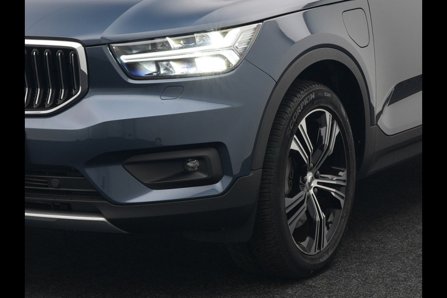 Volvo XC40 T4 Recharge Inscription Plug In Hybrid 211PK PHEV | Panodak | Adaptive Cruise | Lederen bekleding | Harman Kardon | Apple Carplay | DAB