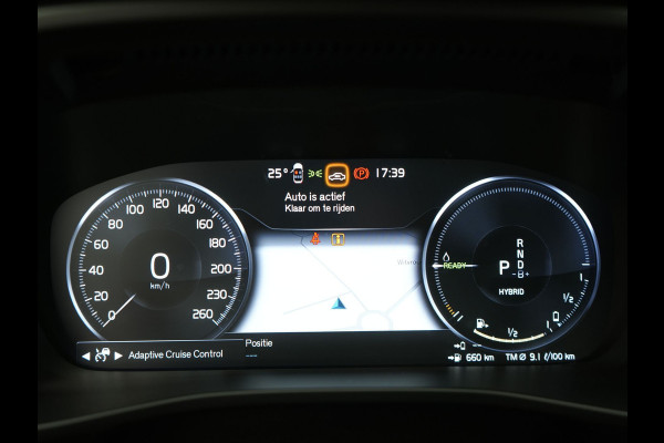 Volvo XC40 T4 Recharge Inscription Plug In Hybrid 211PK PHEV | Panodak | Adaptive Cruise | Lederen bekleding | Harman Kardon | Apple Carplay | DAB
