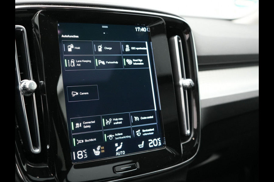Volvo XC40 T4 Recharge Inscription Plug In Hybrid 211PK PHEV | Panodak | Adaptive Cruise | Lederen bekleding | Harman Kardon | Apple Carplay | DAB