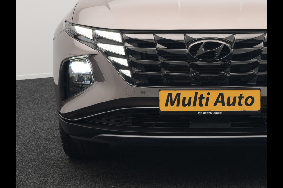 Hyundai Tucson 1.6 T-GDI Premium 4WD Plug In Hybrid 265pk Dealer O.H. PHEV | Panodak | Trekhaak Afneembaar | Adaptive Cruise | Lederen Sportstoelen Memory & Ventilatie | Krell Audio | Stoel & Stuurverwarming | Navigatie | Apple Carplay | Camera | Virtual |