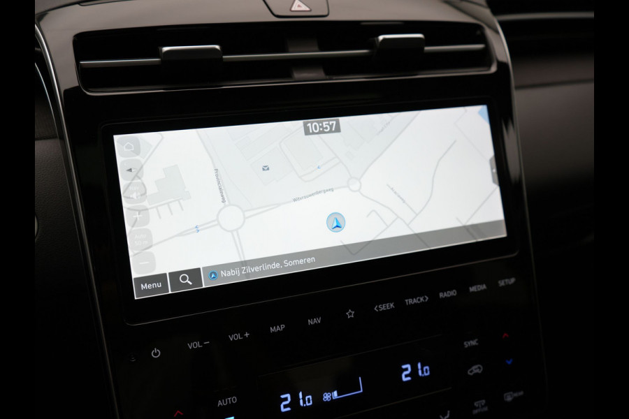 Hyundai Tucson 1.6 T-GDI Premium 4WD Plug In Hybrid 265pk Dealer O.H. PHEV | Panodak | Trekhaak Afneembaar | Adaptive Cruise | Lederen Sportstoelen Memory & Ventilatie | Krell Audio | Stoel & Stuurverwarming | Navigatie | Apple Carplay | Camera | Virtual |