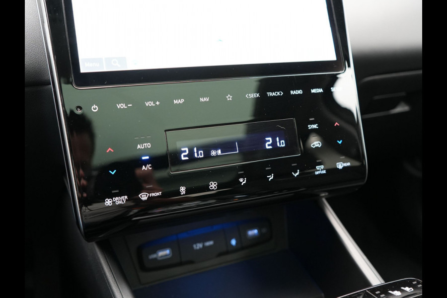 Hyundai Tucson 1.6 T-GDI Premium 4WD Plug In Hybrid 265pk Dealer O.H. PHEV | Panodak | Trekhaak Afneembaar | Adaptive Cruise | Lederen Sportstoelen Memory & Ventilatie | Krell Audio | Stoel & Stuurverwarming | Navigatie | Apple Carplay | Camera | Virtual |