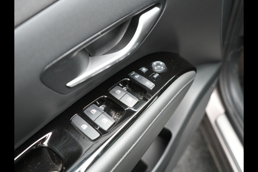 Hyundai Tucson 1.6 T-GDI Premium 4WD Plug In Hybrid 265pk Dealer O.H. PHEV | Panodak | Trekhaak Afneembaar | Adaptive Cruise | Lederen Sportstoelen Memory & Ventilatie | Krell Audio | Stoel & Stuurverwarming | Navigatie | Apple Carplay | Camera | Virtual |