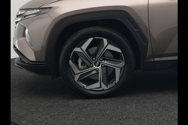 Hyundai Tucson 1.6 T-GDI Premium 4WD Plug In Hybrid 265pk Dealer O.H. PHEV | Panodak | Trekhaak Afneembaar | Adaptive Cruise | Lederen Sportstoelen Memory & Ventilatie | Krell Audio | Stoel & Stuurverwarming | Navigatie | Apple Carplay | Camera | Virtual |