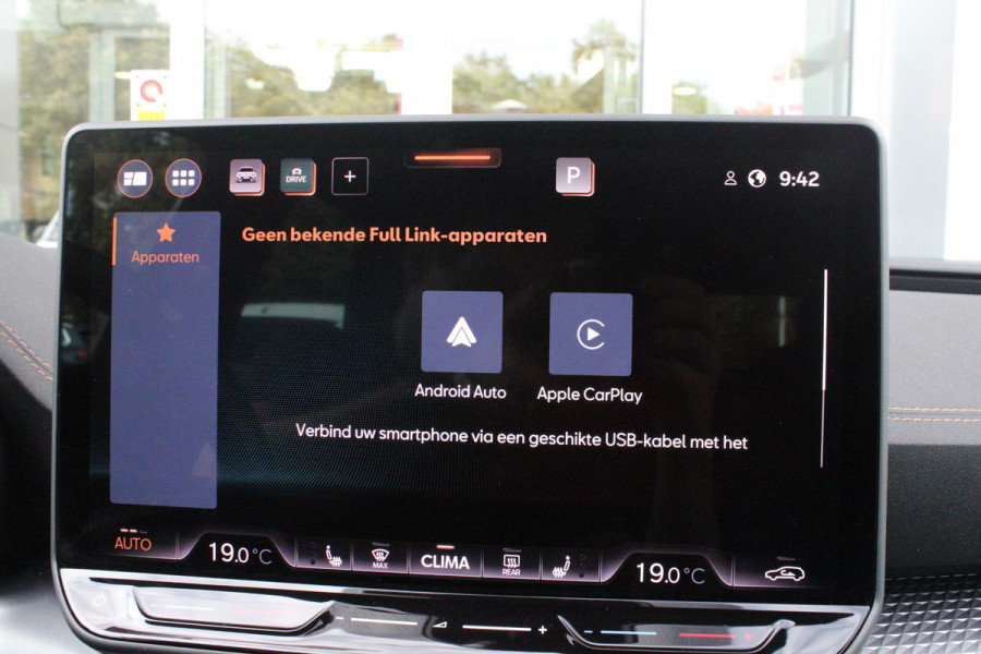 CUPRA Leon 1.5 eTSI 150PK BUSINESS EDITION | NIEUW MODEL! | LED MATRIX KOPLAMPEN | DRAADLOZE APPLE CARPLAY/ANDROID AUTO | NAVIGATIE | ACHTERUITRIJ CAMERA | 18" LICHTMETALEN VELGEN "GARBI" | DRAADLOZE TELEFOONLADER | STOEL/STUUR VERWARMING |  12,9" INFORTAINMENT SYSTEM | ZWARTE HEMELBEKLEDING | E-SOUND GELUIDSSIMULATOR | CLIMATE CONTROL VOOR EN ACHTERIN | SPORT STOELEN | SFEER VERLICHTING | DYNAMISCHE VERLICHTING | ADAPTIVE CRUISE CONTROL | KEYLESS ENTRY/START |