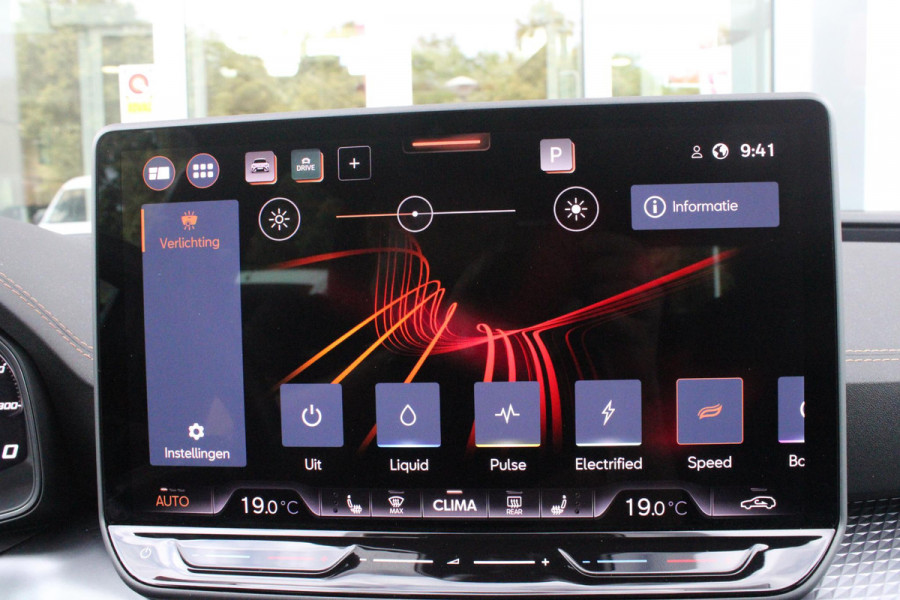 CUPRA Leon 1.5 eTSI 150PK BUSINESS EDITION | NIEUW MODEL! | LED MATRIX KOPLAMPEN | DRAADLOZE APPLE CARPLAY/ANDROID AUTO | NAVIGATIE | ACHTERUITRIJ CAMERA | 18" LICHTMETALEN VELGEN "GARBI" | DRAADLOZE TELEFOONLADER | STOEL/STUUR VERWARMING |  12,9" INFORTAINMENT SYSTEM | ZWARTE HEMELBEKLEDING | E-SOUND GELUIDSSIMULATOR | CLIMATE CONTROL VOOR EN ACHTERIN | SPORT STOELEN | SFEER VERLICHTING | DYNAMISCHE VERLICHTING | ADAPTIVE CRUISE CONTROL | KEYLESS ENTRY/START |
