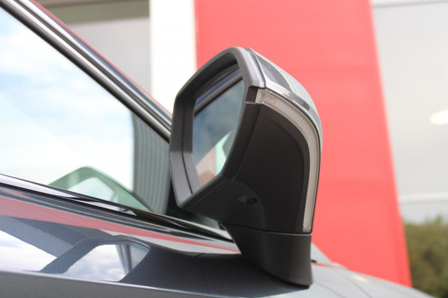 CUPRA Leon 1.5 eTSI 150PK BUSINESS EDITION | NIEUW MODEL! | LED MATRIX KOPLAMPEN | DRAADLOZE APPLE CARPLAY/ANDROID AUTO | NAVIGATIE | ACHTERUITRIJ CAMERA | 18" LICHTMETALEN VELGEN "GARBI" | DRAADLOZE TELEFOONLADER | STOEL/STUUR VERWARMING |  12,9" INFORTAINMENT SYSTEM | ZWARTE HEMELBEKLEDING | E-SOUND GELUIDSSIMULATOR | CLIMATE CONTROL VOOR EN ACHTERIN | SPORT STOELEN | SFEER VERLICHTING | DYNAMISCHE VERLICHTING | ADAPTIVE CRUISE CONTROL | KEYLESS ENTRY/START |