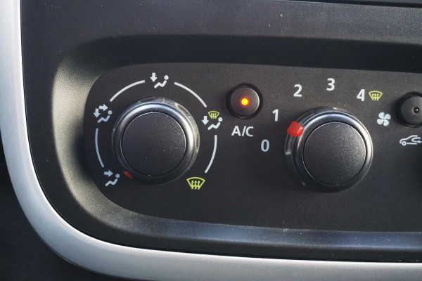 Renault Trafic 1.6 dCi 120PK Euro6 T29 L1H1 Luxe/Metallic/ Trekhaak/3Pers./Nette bus!!