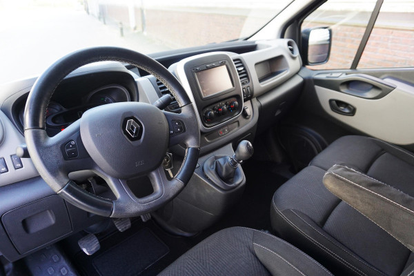 Renault Trafic 1.6 dCi 120PK Euro6 T29 L1H1 Luxe/Metallic/ Trekhaak/3Pers./Nette bus!!