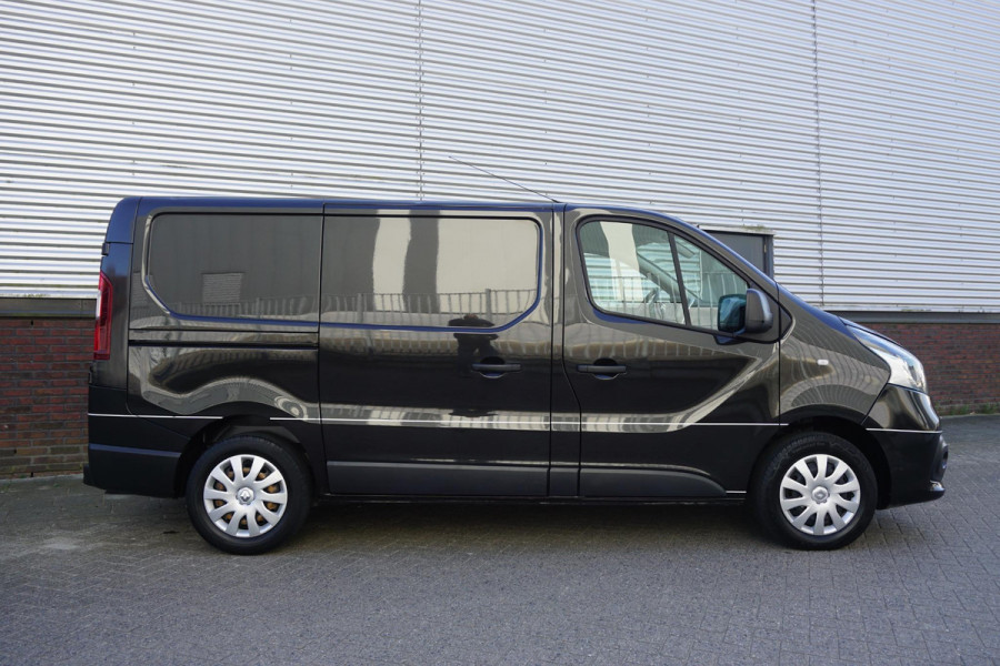 Renault Trafic 1.6 dCi 120PK Euro6 T29 L1H1 Luxe/Metallic/ Trekhaak/3Pers./Nette bus!!