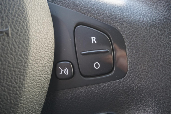 Renault Trafic 1.6 dCi 120PK Euro6 T29 L1H1 Luxe/Metallic/ Trekhaak/3Pers./Nette bus!!