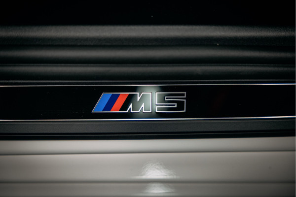 BMW 5 Serie M5 Touring Vossen HF7 | M DRIVER-PACK & DRIVING ASSISTANT PRO | B&W SOUND | PANO |