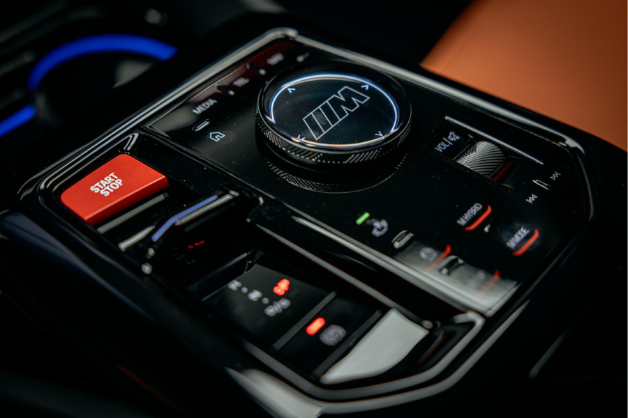 BMW 5 Serie M5 Touring Vossen HF7 | M DRIVER-PACK & DRIVING ASSISTANT PRO | B&W SOUND | PANO |