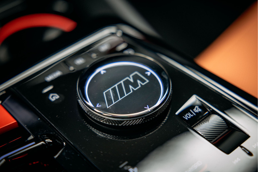 BMW 5 Serie M5 Touring Vossen HF7 | M DRIVER-PACK & DRIVING ASSISTANT PRO | B&W SOUND | PANO |