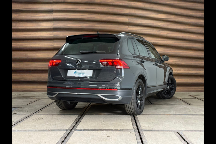 Volkswagen Tiguan 1.5 TSI Automaat Urban Sport | Harman/Kardon | Carplay | ACC | IQ.Light | Camera