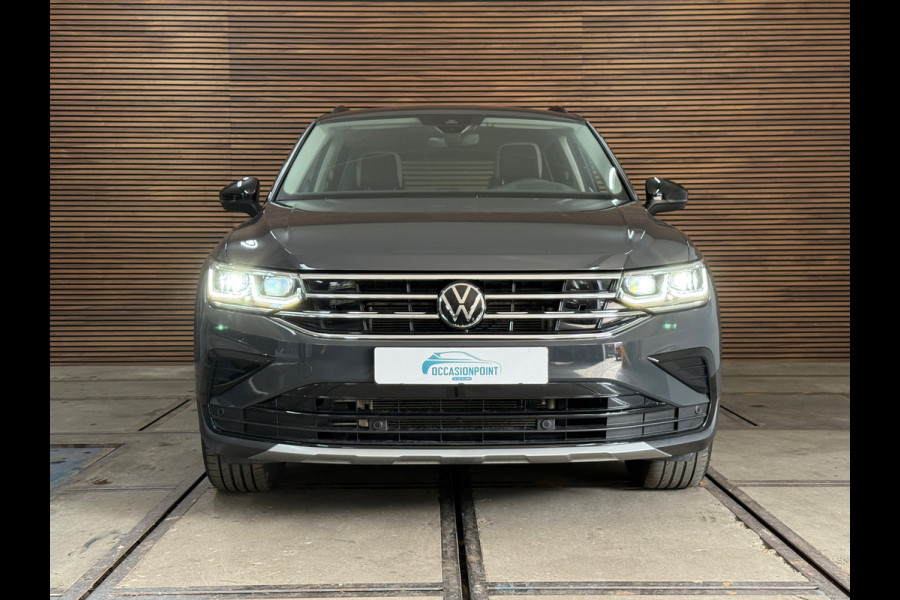 Volkswagen Tiguan 1.5 TSI Automaat Urban Sport | Harman/Kardon | Carplay | ACC | IQ.Light | Camera