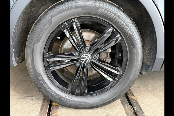 Volkswagen Tiguan 1.5 TSI Automaat Urban Sport | Harman/Kardon | Carplay | ACC | IQ.Light | Camera