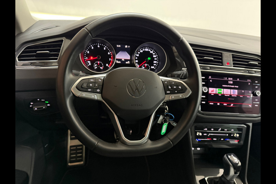 Volkswagen Tiguan 1.5 TSI Automaat Urban Sport | Harman/Kardon | Carplay | ACC | IQ.Light | Camera
