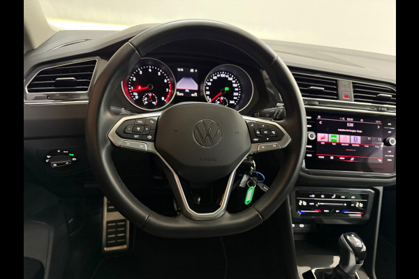 Volkswagen Tiguan 1.5 TSI Automaat Urban Sport | Harman/Kardon | Carplay | ACC | IQ.Light | Camera
