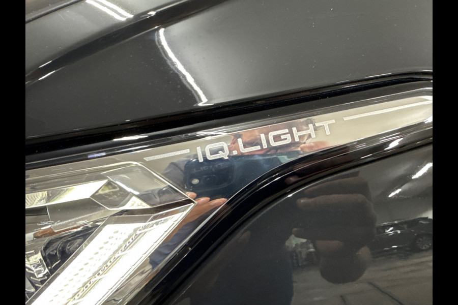 Volkswagen Tiguan 1.5 TSI Automaat Urban Sport | Harman/Kardon | Carplay | ACC | IQ.Light | Camera
