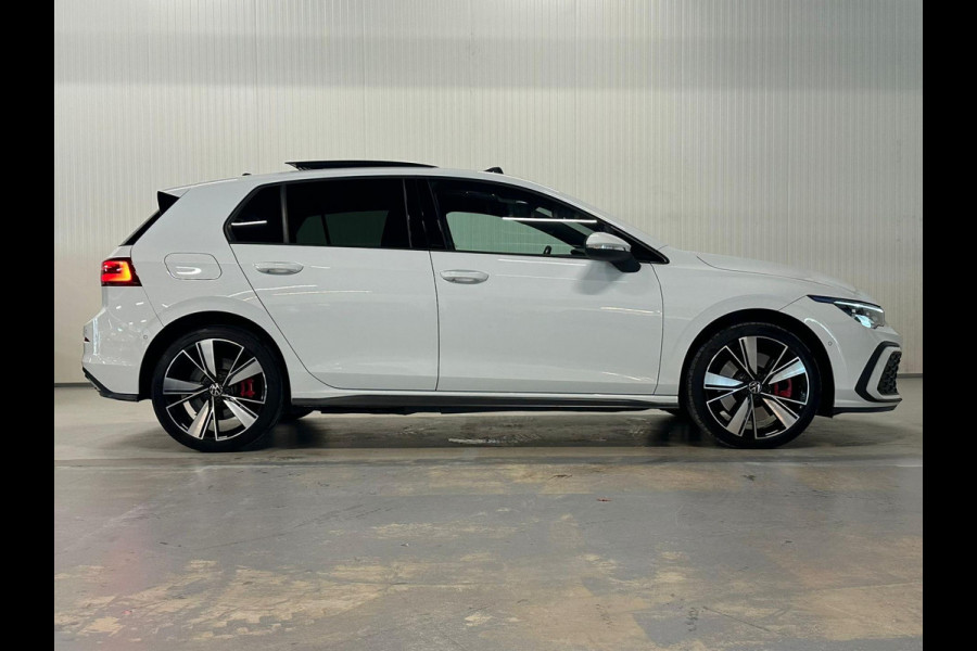 Volkswagen Golf 1.4 eHybrid GTE | PANO | HUD | ACC | IQ LIGHTS