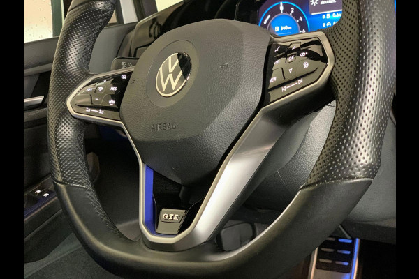 Volkswagen Golf 1.4 eHybrid GTE | PANO | HUD | ACC | IQ LIGHTS