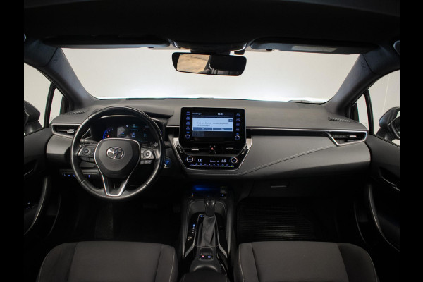 Toyota Corolla Touring Sports 1.8 Hybrid Style (APPLE CARPLAY,HEAD-UP,NAVI,LED,XENON,STOELVERWARMING,CAMERA,SPORTSTOELEN,PDC)