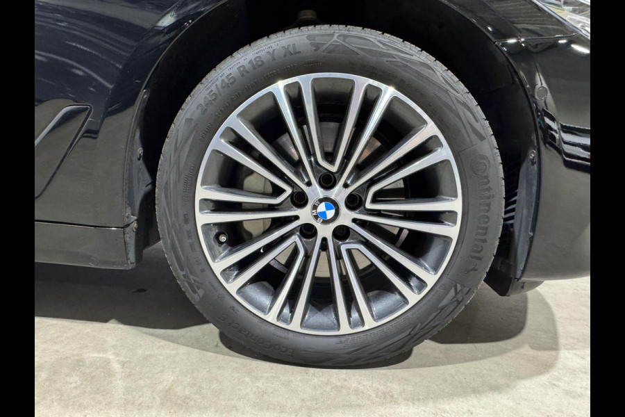 BMW 5 Serie 530e iPerformance individual | M-Sport | Massage | Camera