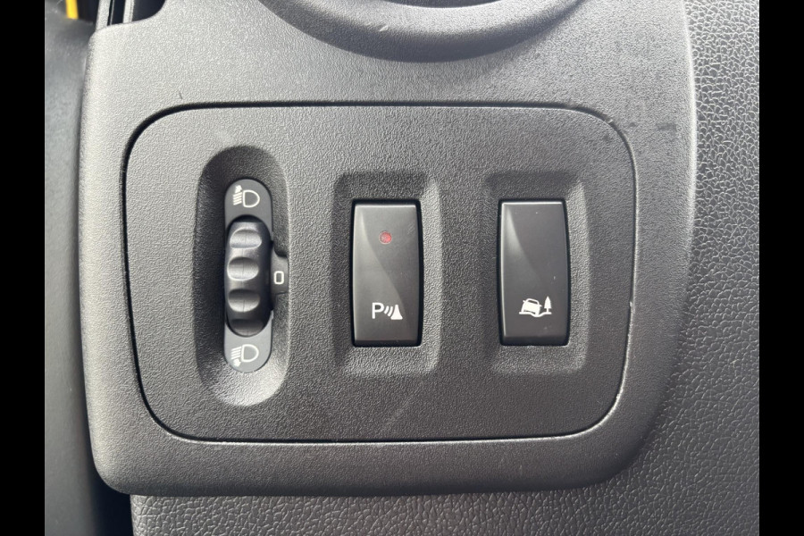 Renault Master T35 2.3 dCi L2H2 Energy*A/C*CRUISE*HAAK*