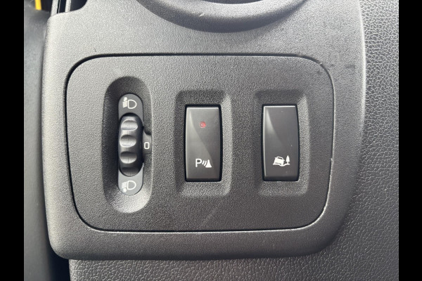 Renault Master T35 2.3 dCi L2H2 Energy*A/C*CRUISE*HAAK*