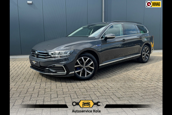 Volkswagen Passat Variant * Sideassistent *