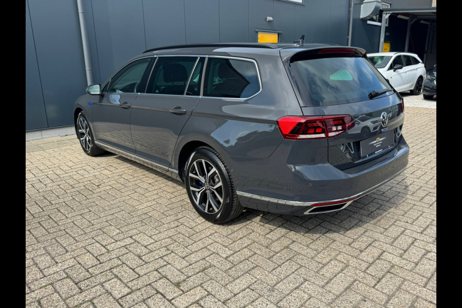 Volkswagen Passat Variant * Sideassistent *