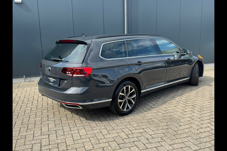 Volkswagen Passat Variant * Sideassistent *