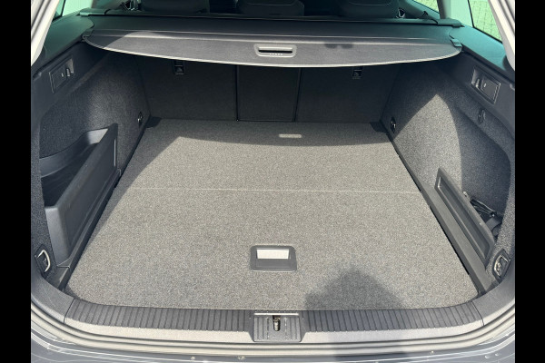 Volkswagen Passat Variant * Sideassistent *