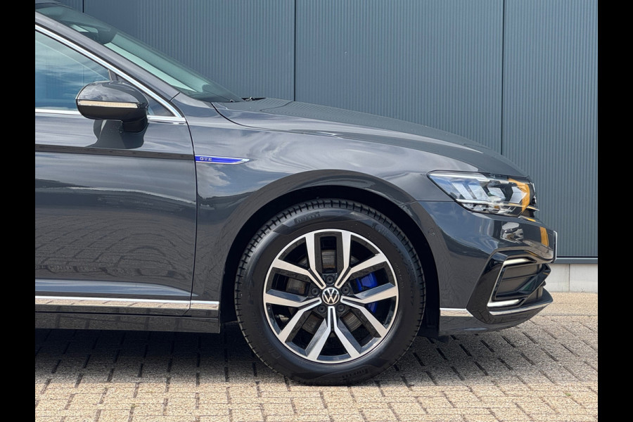 Volkswagen Passat Variant * Sideassistent *