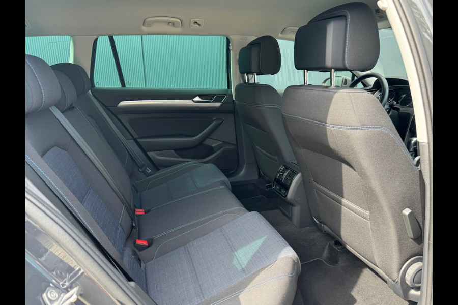 Volkswagen Passat Variant * Sideassistent *