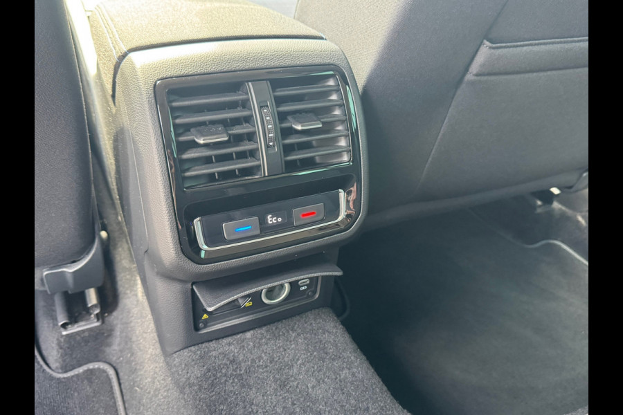 Volkswagen Passat Variant * Sideassistent *