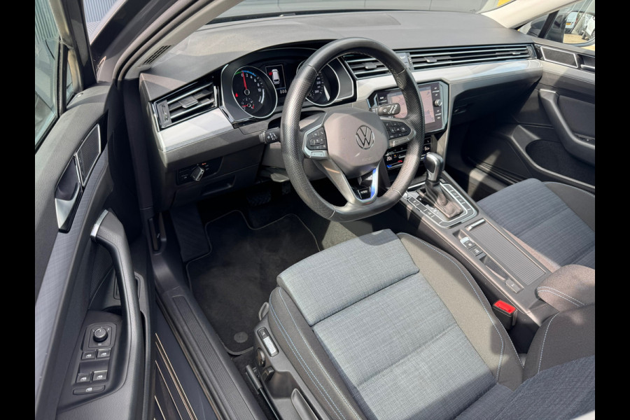 Volkswagen Passat Variant * Sideassistent *