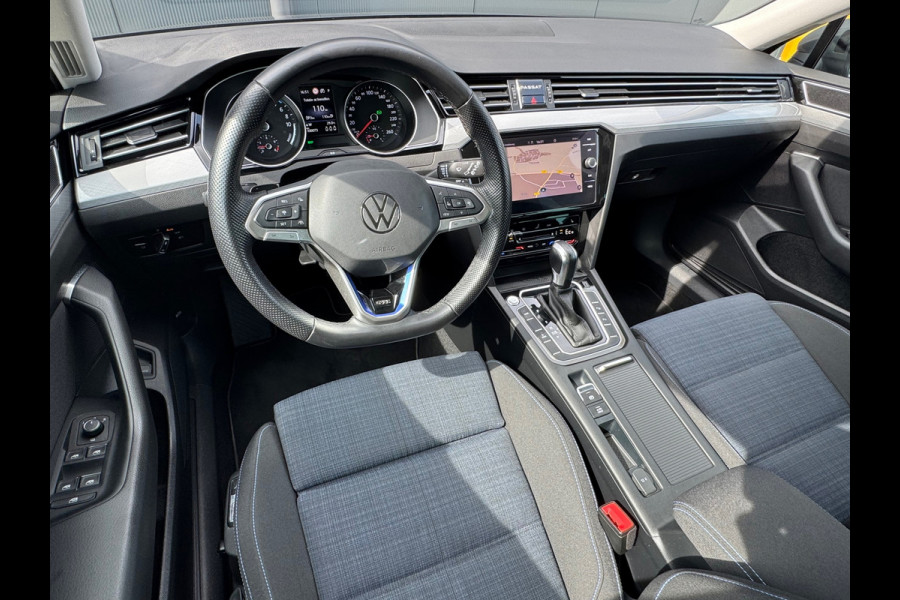 Volkswagen Passat Variant * Sideassistent *
