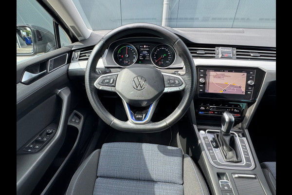 Volkswagen Passat Variant * Sideassistent *