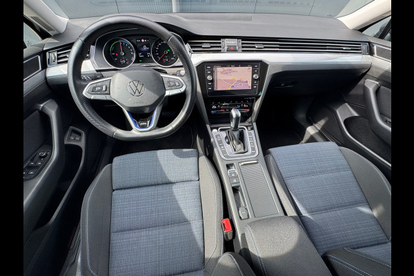 Volkswagen Passat Variant * Sideassistent *